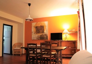 Rural apartment Aptos. Rural Tourism Las Maravillas for 5 people