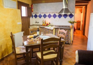 Rural house (full rental). Reul Alto Cortijos Rurales. From 2 to 4 persons