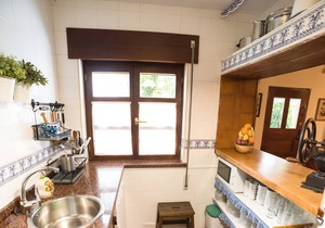 Rural house in the heart of Asturias, Comarca de la Sidra, a step away from everything