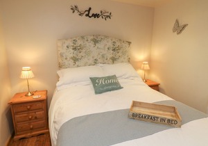 Rushton Barn, SETTLE