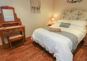 Rushton Barn, SETTLE