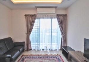 Rusnoor Homestay Alami Residensi 2-17-2