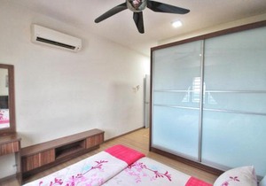 Rusnoor Homestay Alami Residensi 2-19-2