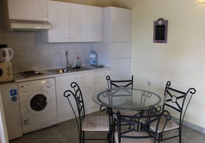 Rustic 1-Bed Bungalow in Parque Holandés