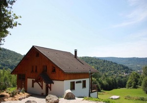 Rustic Chalet for Families