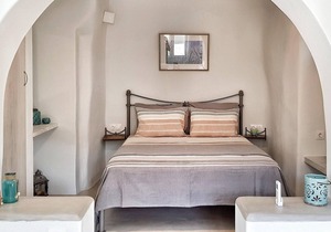 Rustic Chic Studio In A Tiny Cycladic Village