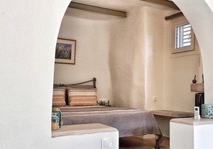 Rustic Chic Studio In A Tiny Cycladic Village