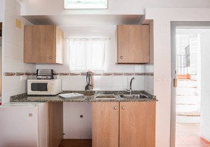 Rustic Holiday Apartment "Casa La Costanilla F" with Roof Terrace and Wide View