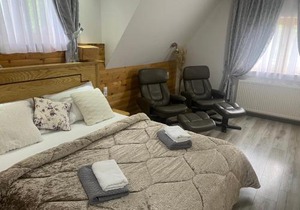 Rustic Inn River