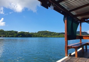 Rustic Island charm on the East End of Roatan where history abounds
