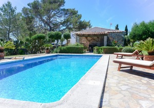 Sa Bastida - Two Bedroom Villa, Sleeps 4