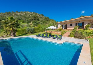 Sa Roca Blanca - Three Bedroom Villa, Sleeps 6