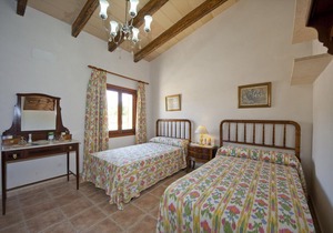 Sa Rota - Three Bedroom Villa, Sleeps 6