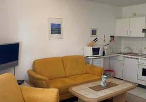 Saarstrasse 18a W9