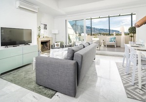 SAD-Spacious 2 bedroom duplex Puerto Banus