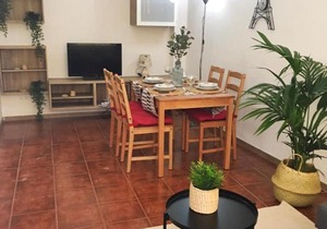 Sagasta Beach Flat I by Canary365