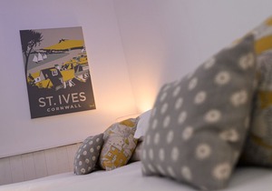 Sail Loft Studio - Three Bedroom Apartment, Sleeps 6