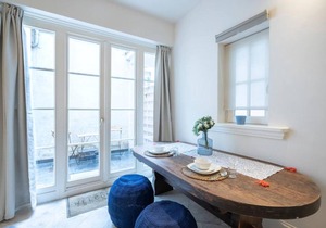 Saint Pauls Suite 9