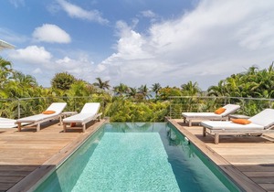 Sakura (1/4 Rooms) Luxury villa