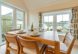 Saltings Loft Apartment 2