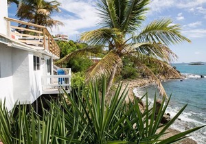Salty Sway III - 1bed/1bath Beach House