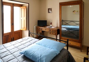 San Nicolò Holiday Home