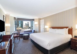 Sandman Signature Edmonton Downtown Hotel