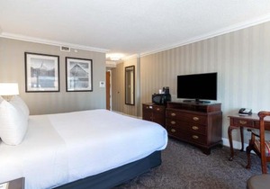 Sandman Signature Edmonton Downtown Hotel