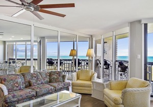 Sandpiper Condominiums 309, Panoramic Gulf Views w/ direct access to Mustang Island/Port A beaches