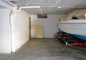 SANT GENIS 4 Large and sunny apartment with garden