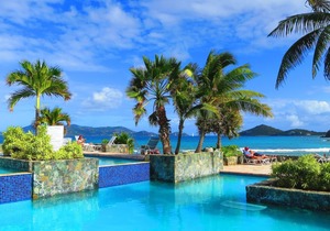 🌴 Sapphire Beachfront New Renovated Villa Perfect for Family WiFi ★