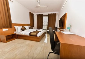 Sarvasa Residency