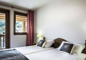 Savoyards and rustic studio in the heart of Val d'Isère