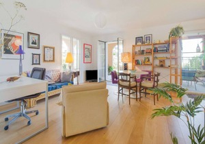 Scenic Apartment in Roquefort les Pins with Swimming Pool