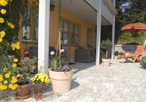 Schöne, großzügige Ferienwohnung mit Balkon