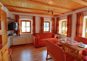 Schönes Ferienhaus in Viechtach in Waldnähe