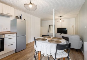 Schlofa - One Bedroom Apartment, Sleeps 2