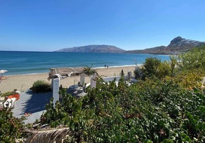 Sea and Sunshine, Skyros Seaside Studio Retreat