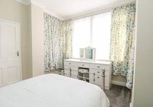 Sea Breeze Apartment