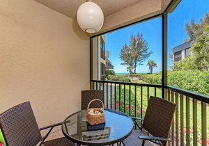 Sea Grape Inn 3 - BEACHFRONT Property