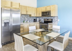 Sea La Vie - 1 bedroom TL Unit #7