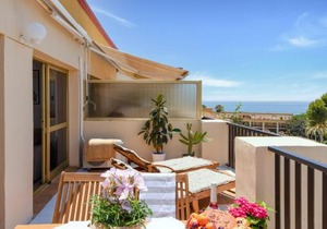 SEA VIEW STUDIO I penthouse, beach front urbanization Romana Playa Elviria