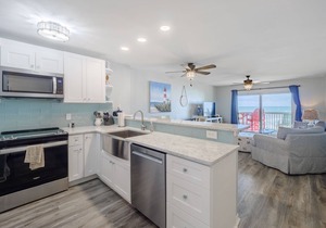 SeaBatical | Oceanfront + Summer Community Pool!