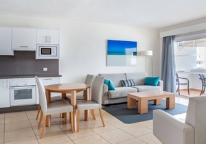 Seafront 1-Bed Apartment | Golf del Sur | Sleeps 4