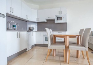 Seafront 1-Bed Apartment | Golf del Sur | Sleeps 4