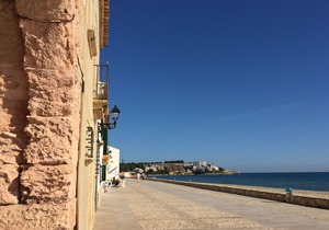 Seafront apartment in Altafulla beach, Costa Dorada, Tarragona, Spain
