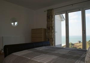 Seagulls Perch, MAWGAN PORTH