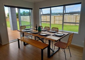 Seascape - Cooks Beach Holiday Home