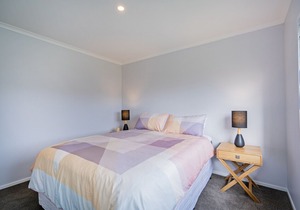 Seascape - Cooks Beach Holiday Home, COOKS BEACH