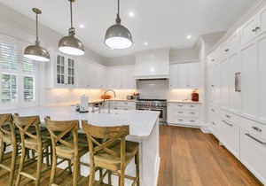 Seaside "Feeling Good Again" |8-10 BR | Sleeps 18-22!| Seaside Ave